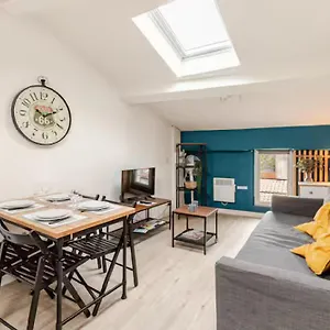 Sacha Au Calme En Hypercentre De Appartement